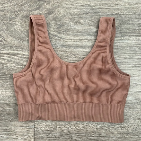 Seamless Bralette - Picture 5 of 7